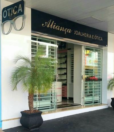 MÃªs de Julho na AlianÃ§a Joalheria e Ã“tica PromoÃ§Ã£o de Lentes e ArmaÃ§Ãµes 